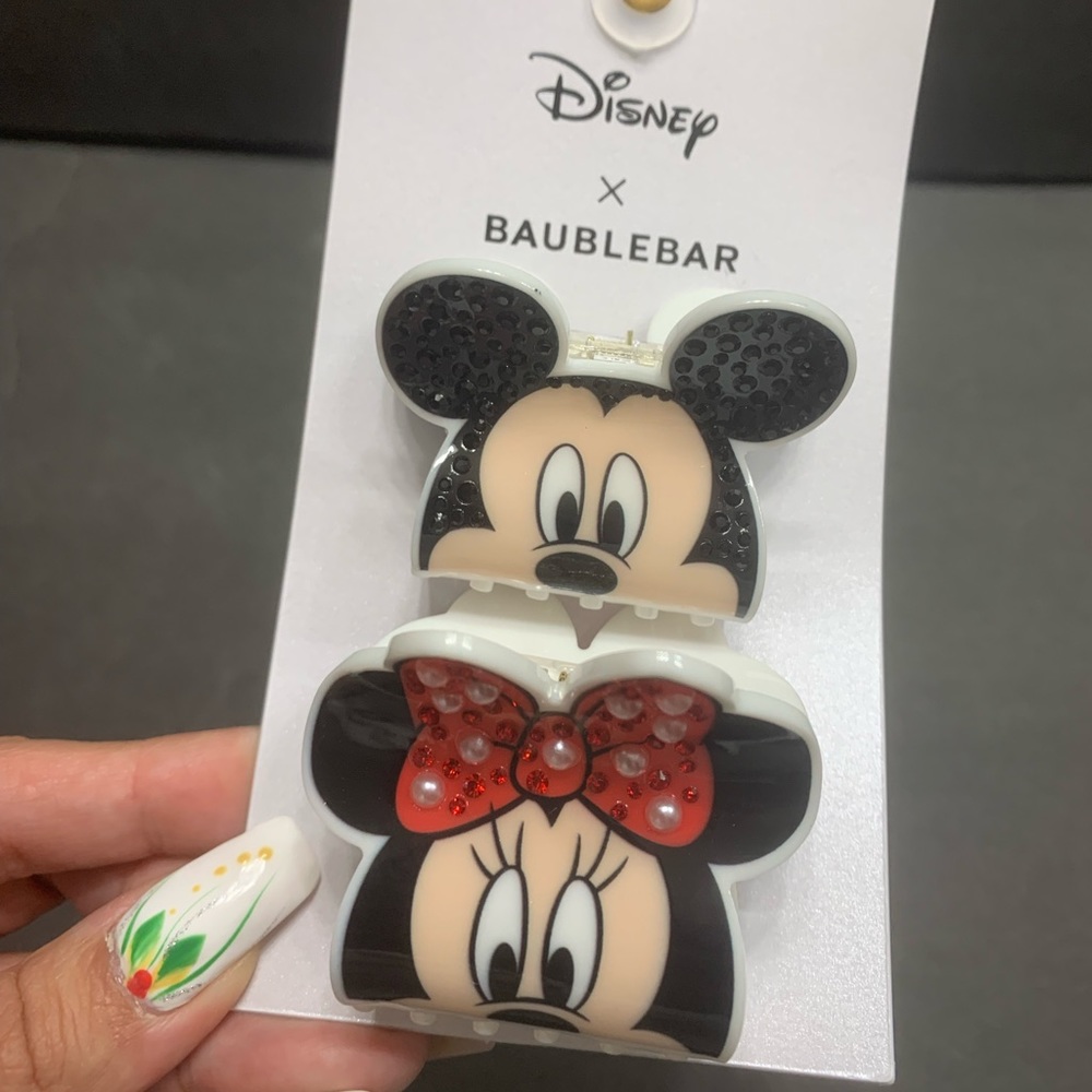 Mickey and Minnie Mouse Hair clips